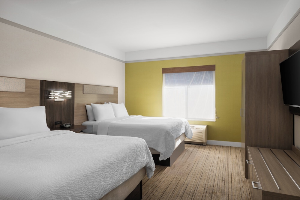 Holiday Inn Express Hotel & Suites San Dimas by IHG - photo 27
