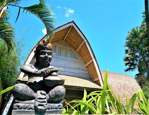 Villa Made West — 4-Star Luxury Hotel in Seminyak, Indonesia