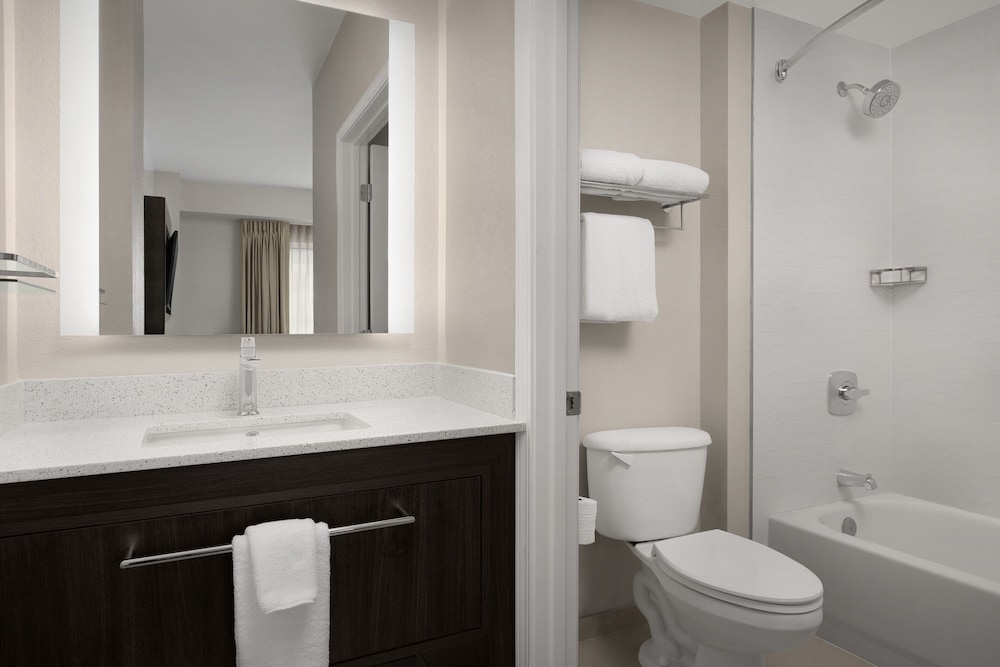 Residence Inn by Marriott Charlotte SouthPark - photo 18