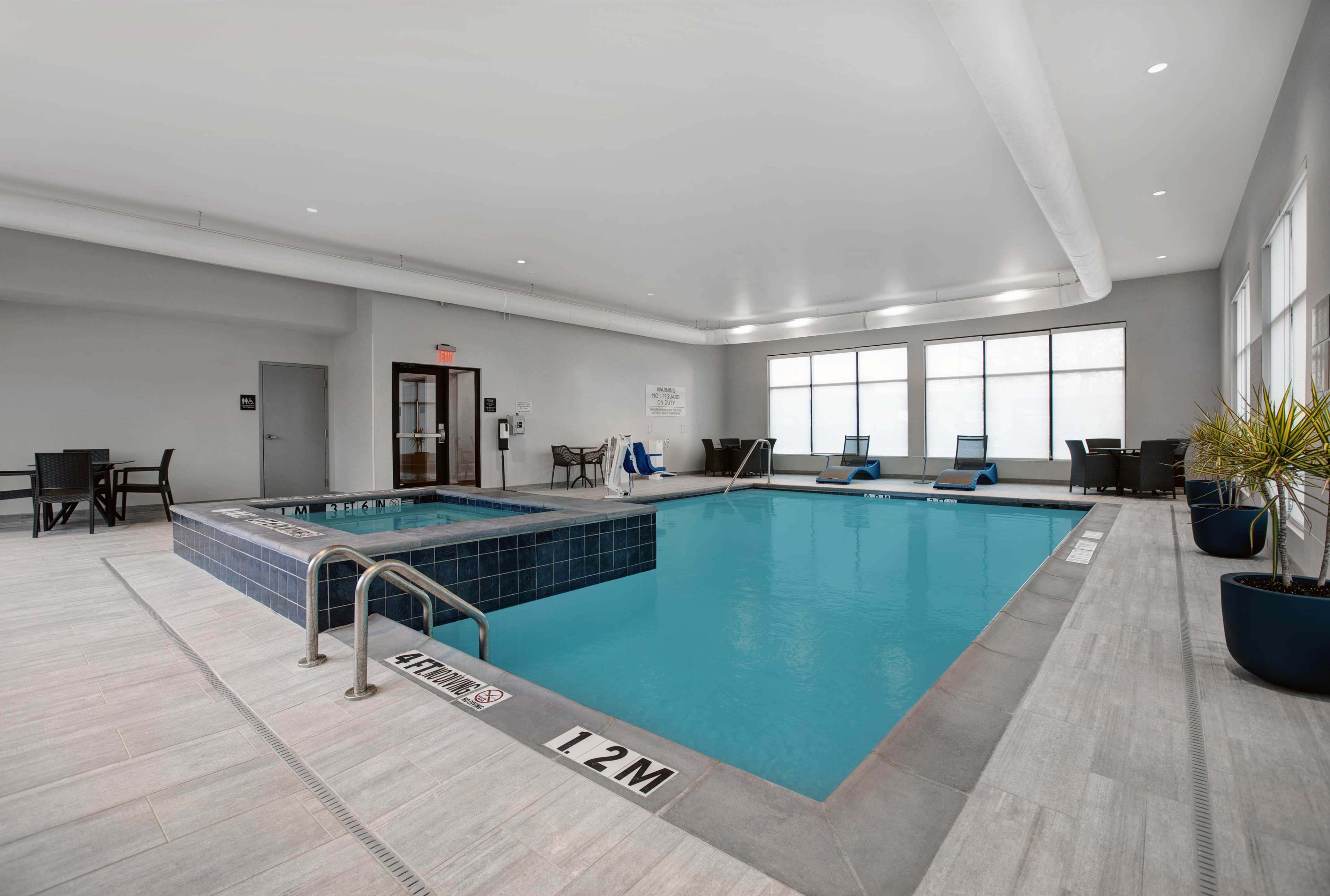 Hampton Inn & Suites Farmers Branch Dallas - photo 16