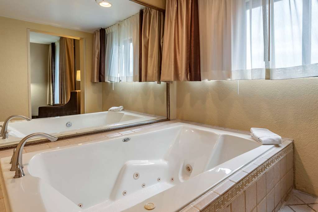 Comfort Inn Madison near Clifty Falls - photo 32