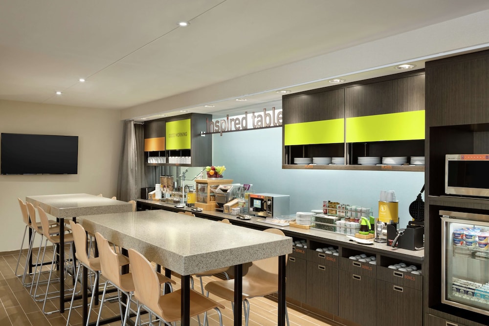 Home2 Suites by Hilton McAllen - photo 52
