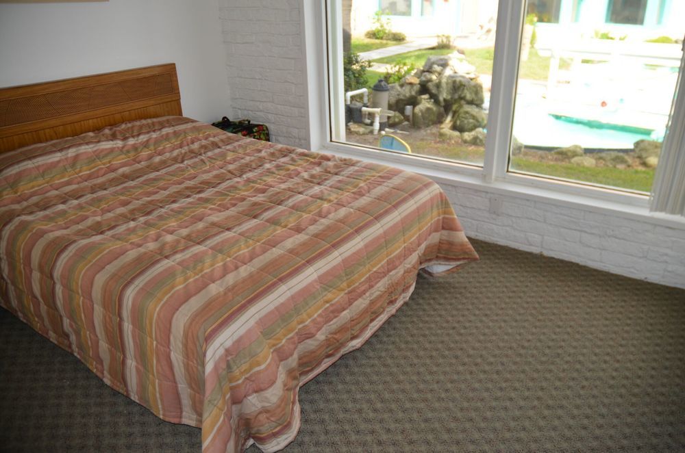 Beach Island Resort - photo 7