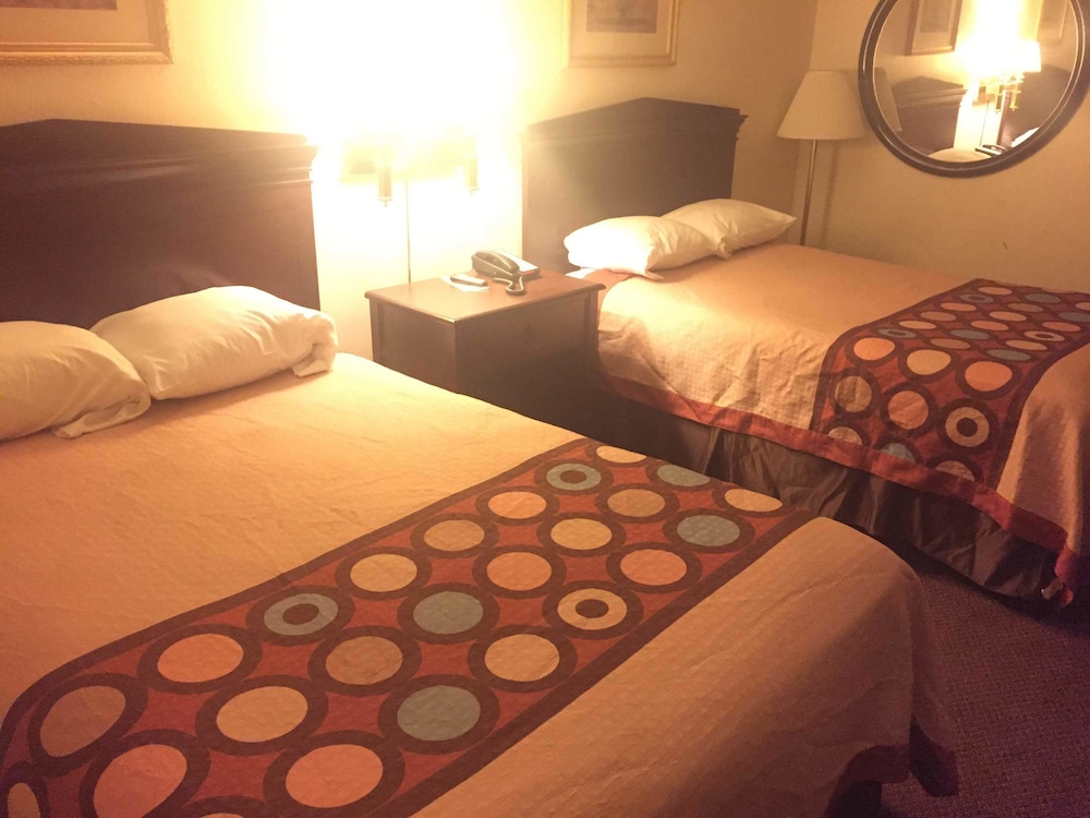 American Elite Inn - photo 5