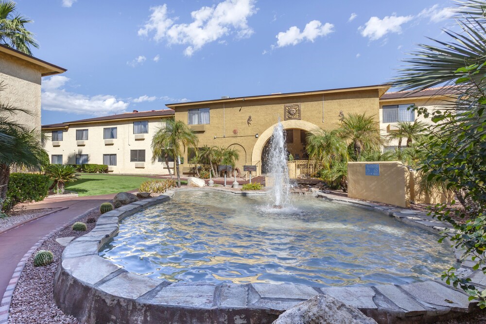 Quality Inn Phoenix Scottsdale West - photo 33