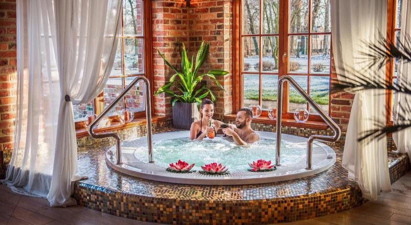 Żabi Dwór Hotel Restauracja Spa in Zielona Gora, Poland