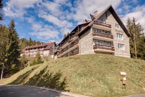 Hotel Bianca - carbon neutral hotel in Belis