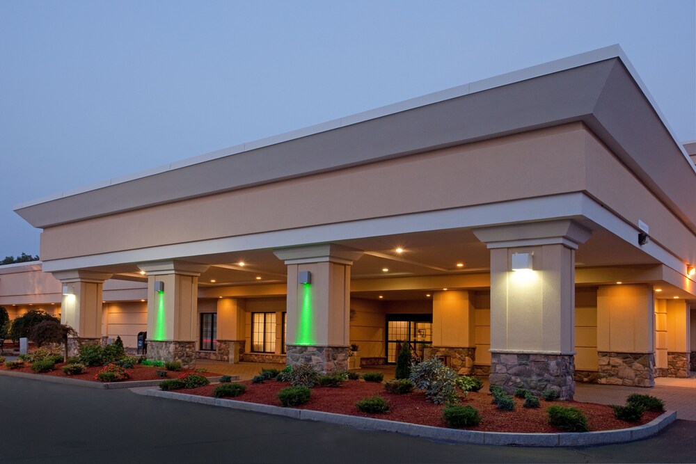 Holiday Inn Hotel & Suites Boston Peabody by IHG - photo 41