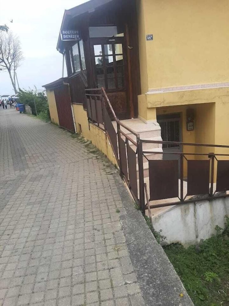 Marin Denizer Tatil Evi in Amasra, Turkey