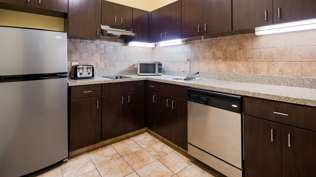 Best Western Lamesa Inn & Suites - photo 10