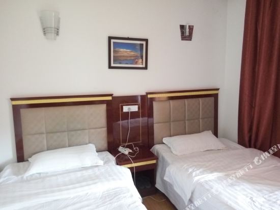 Xinda Business Hotel — hotel in Kangding