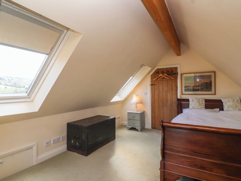 Highgrove Barn — Stroud — photo 2