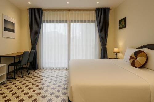 Sonasea Vân Đồn Centraltique Seaside in Quan Hau, Vietnam