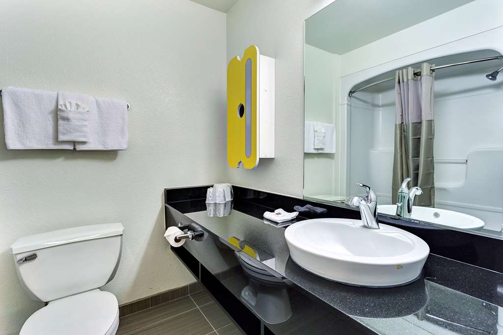 Motel 6 Belmont CA San Francisco Redwood City - photo 14