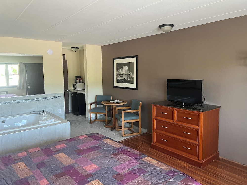 All Star Inn & Suites - photo 231