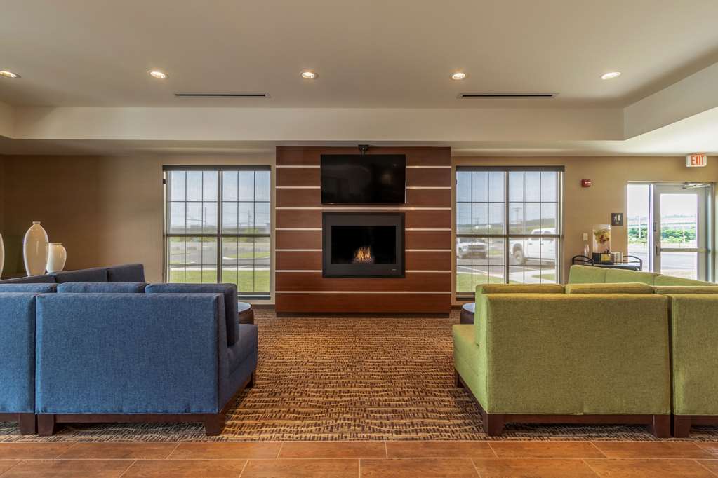 Comfort Inn & Suites Harrisburg Airport Hershey South - photo 6