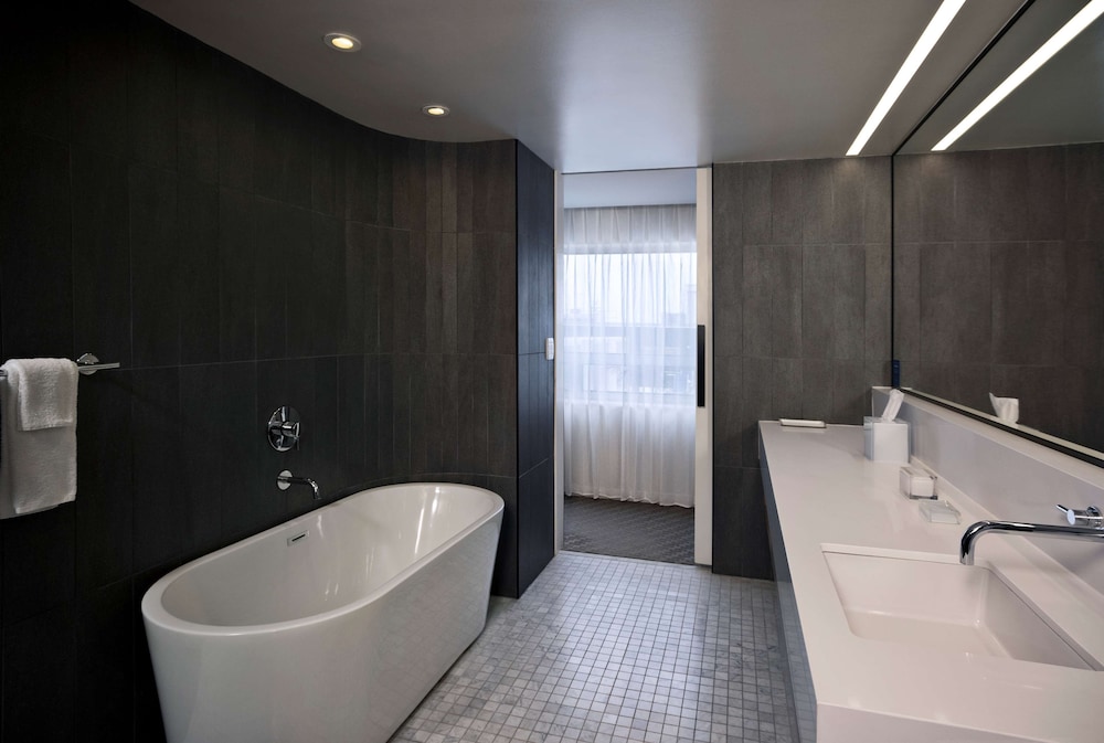 The Statler Dallas Curio Collection By Hilton - photo 48