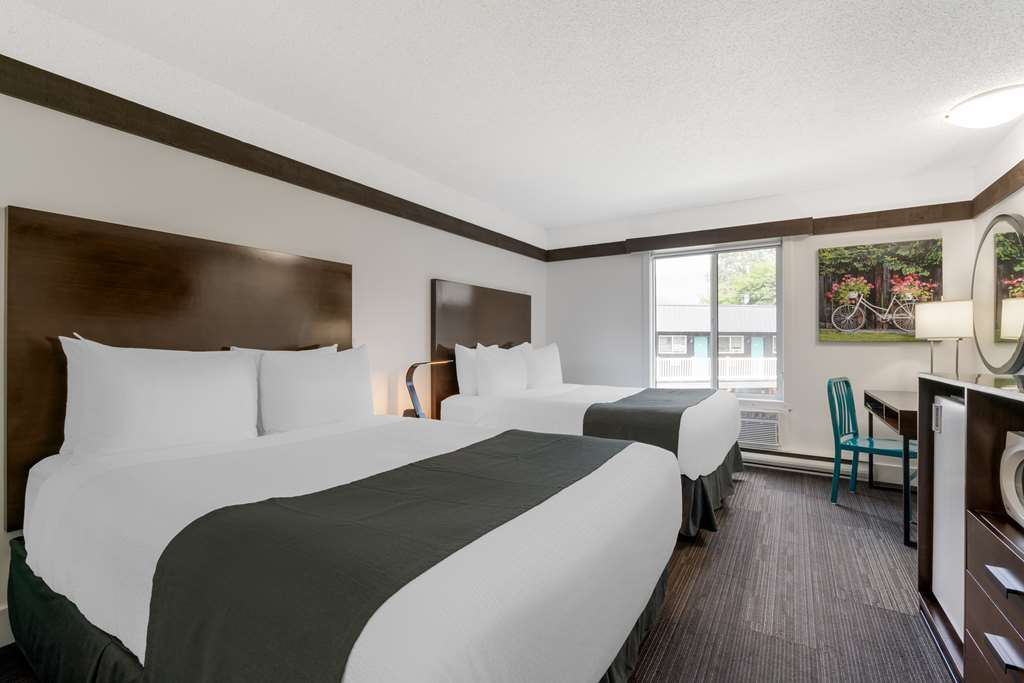 Stoke Hotel SureStay Collection by Best Western in Revelstoke, Canada