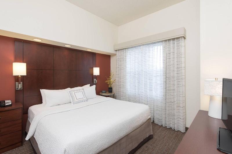 Residence Inn Marriott Moline - photo 32