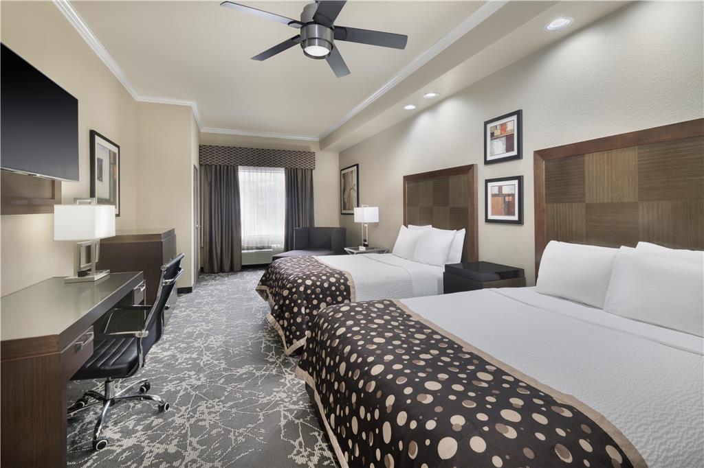 Best Western Premier Crown Chase Inn & Suites - photo 24