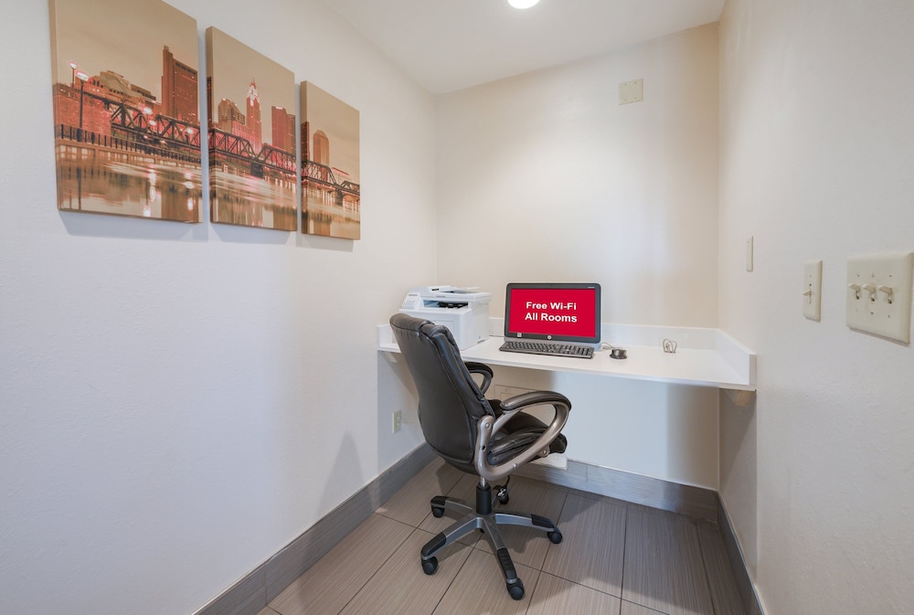 Red Roof Inn Columbus Grove City - photo 31