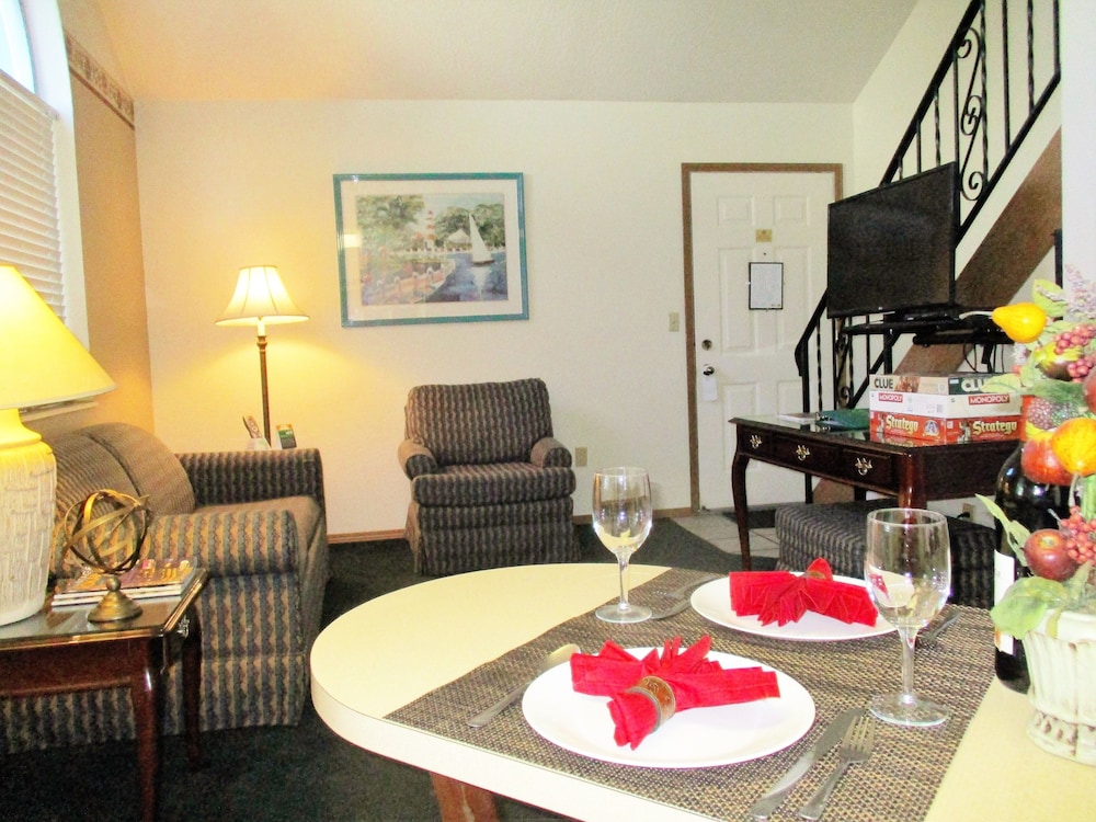 Turning Leaf Townhome Suites Spokane - featured photo