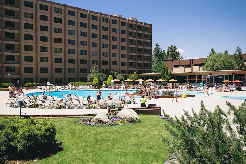 Golden Nugget Hotel & Casino Lake Tahoe - photo 15