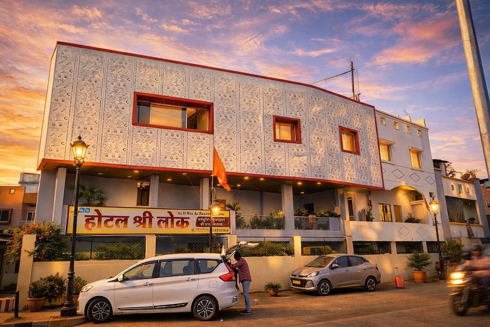 Hotel Shree Lok - last minute hotel in Ujjain