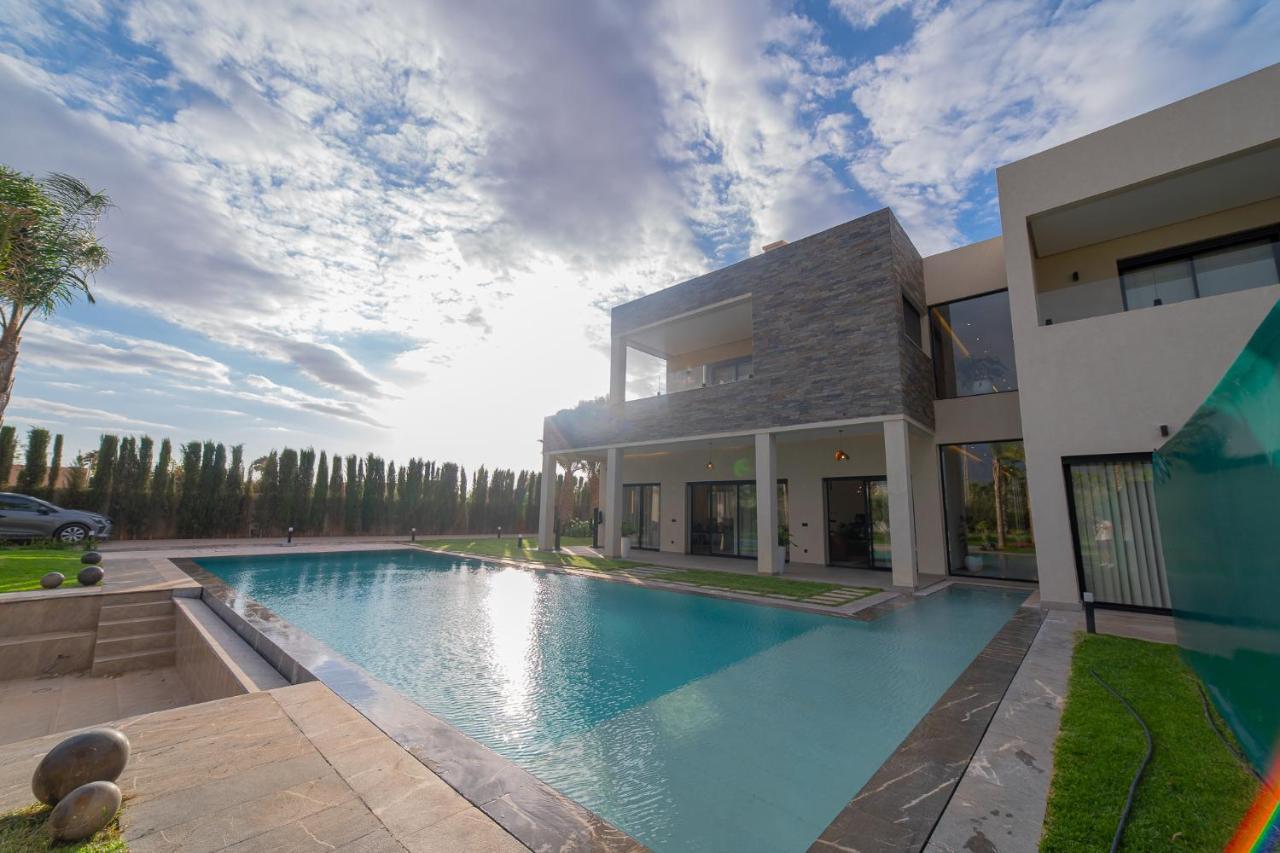 Villa vue atlas marrakech — 4-Star Luxury Hotel in Marrakesh, Morocco