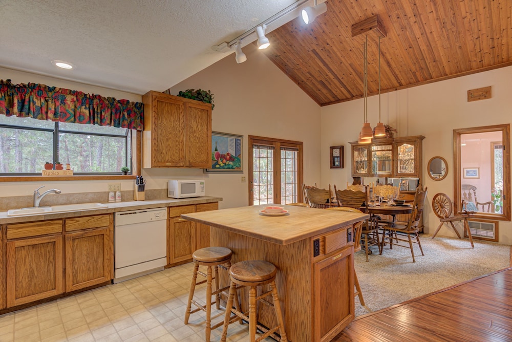 Pine Needle Lane 7 - photo 19
