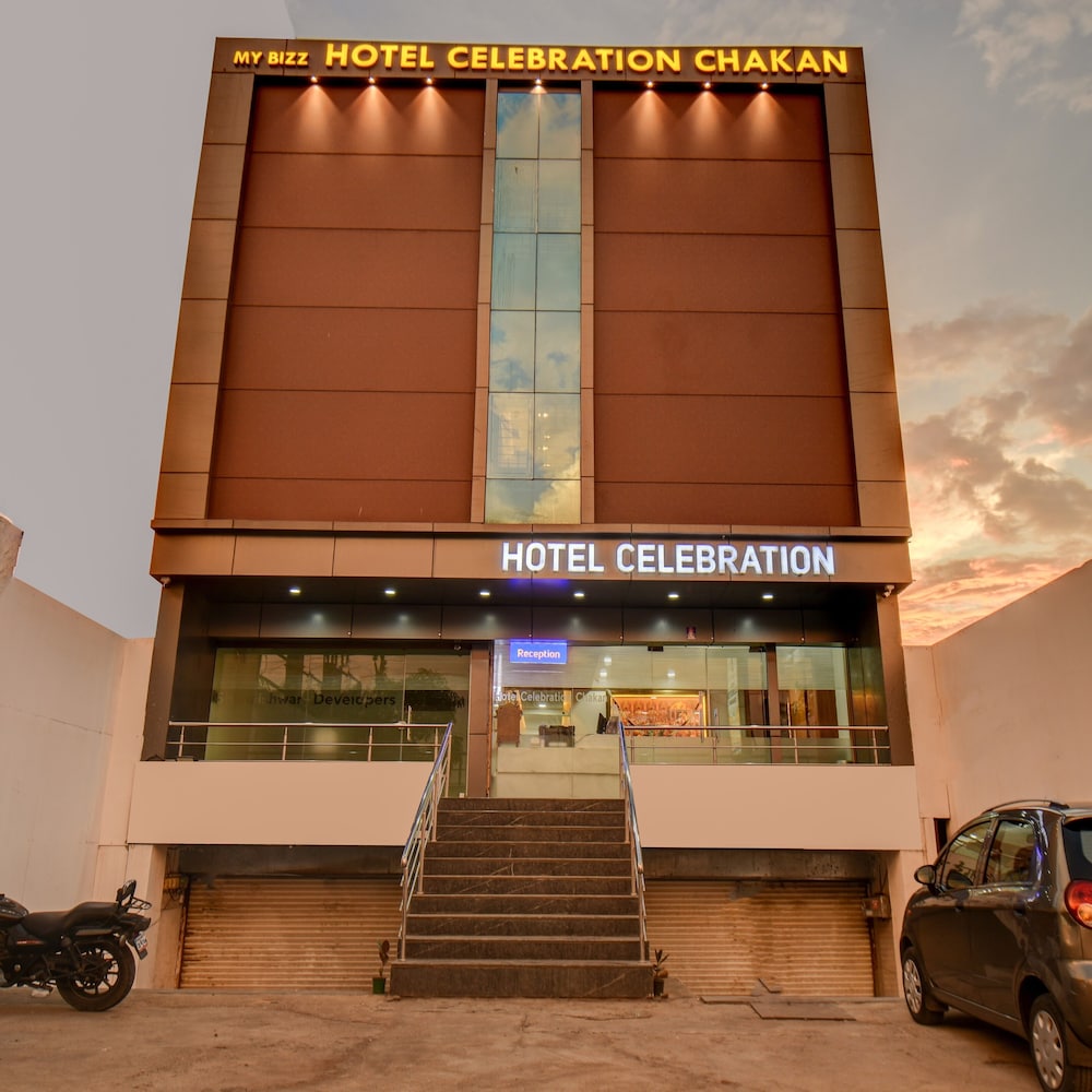 My Bizz Hotel Celebration Chakan — hotel in Chakan