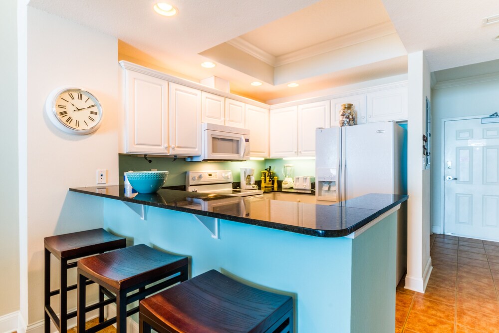 Crystal Shores by Luxury Gulf Rentals - photo 27