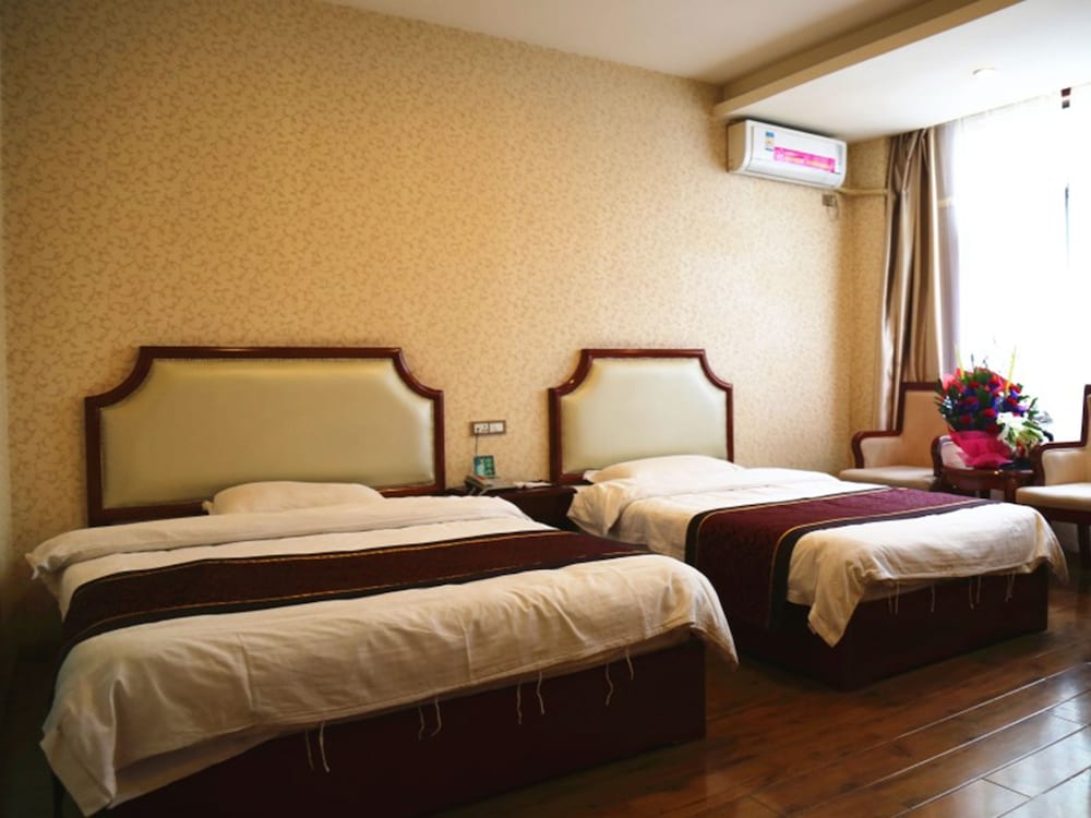 GreenTree Alliance ShiYan Middle BeiJing Road Jinling International Hotel in Shiyan, People's Republic of China