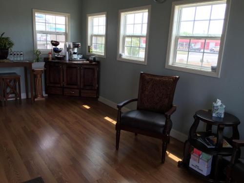 Friona Inn - photo 13