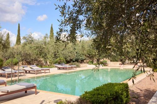 Liodentra — 4-Star Luxury Hotel in Kardamyli, Greece