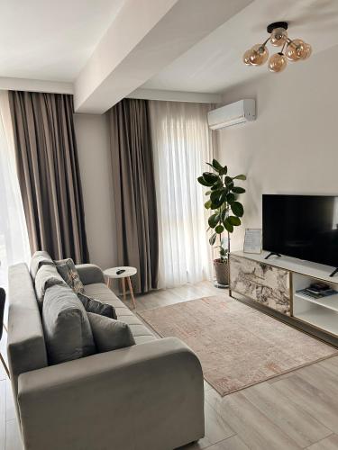 Elegance — 4-Star Luxury Hotel in Bucharest, Romania