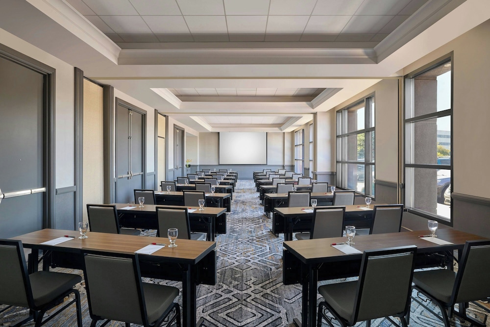 Marriott Denver Airport at Gateway Park - photo 46