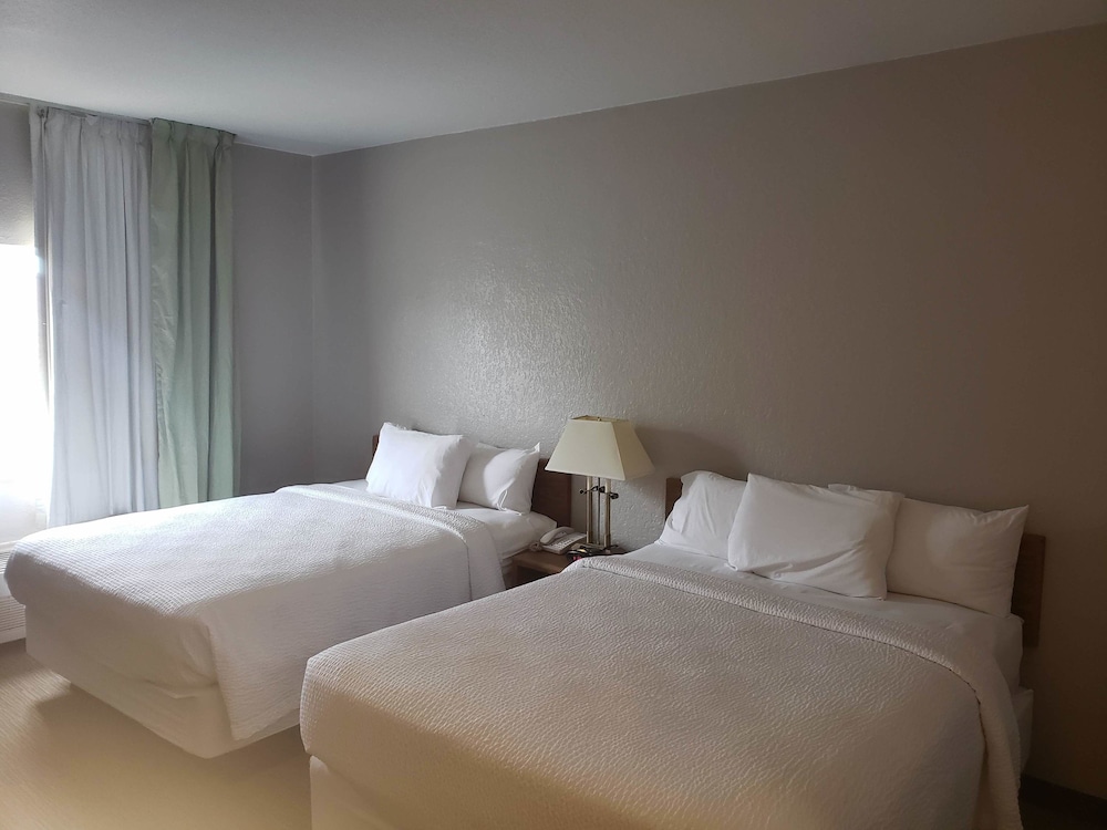 Country Inn & Suites by Radisson Fairview Heights IL - photo 5