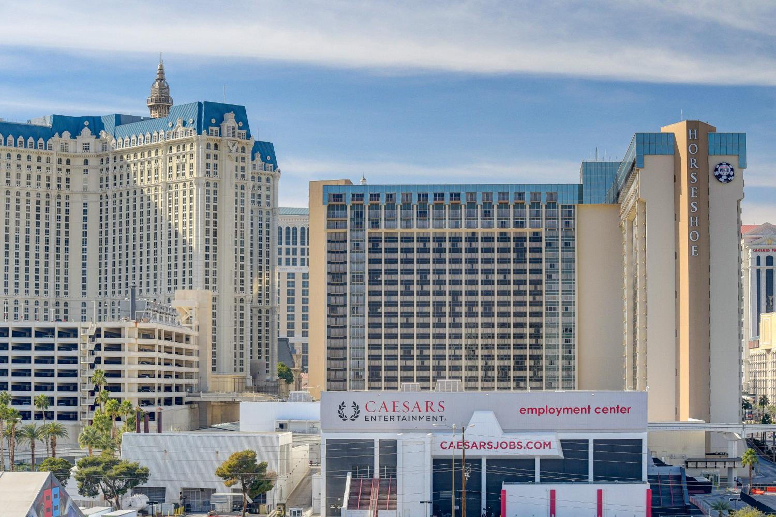 Luxury 1Bd 1Bth Suite At Platinum Hotel Strip View in Las Vegas, United States