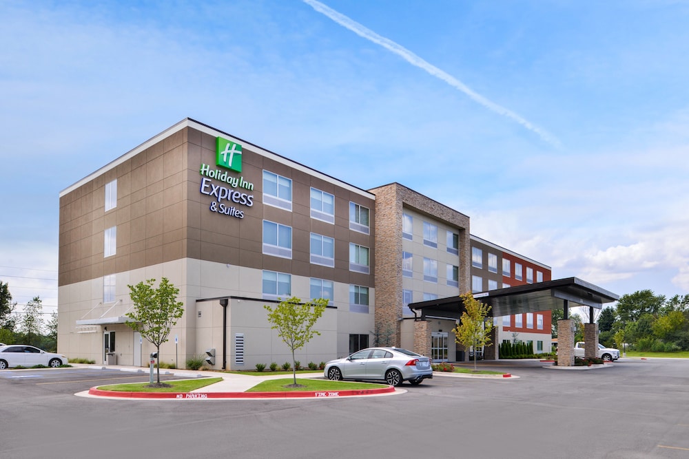 Holiday Inn Express & Suites Siloam Springs an IHG Hotel - featured photo