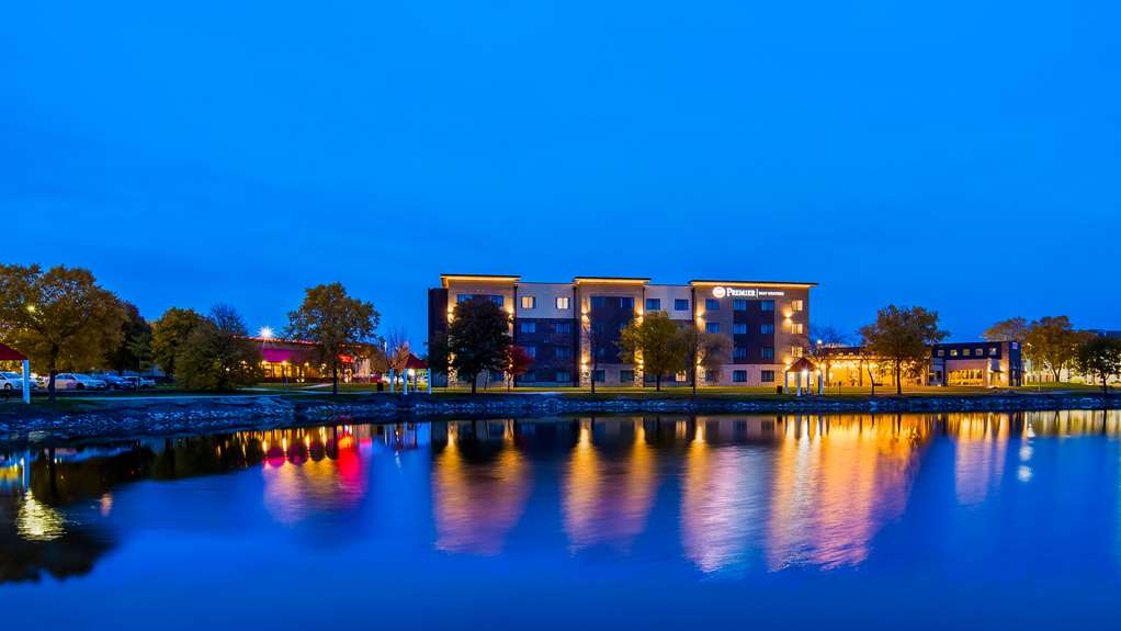 Best Western Premier Ankeny Hotel - photo 11