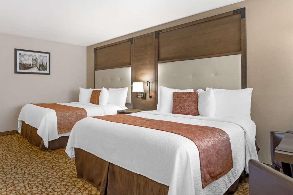 Best Western Plus Mill Creek Inn - photo 26