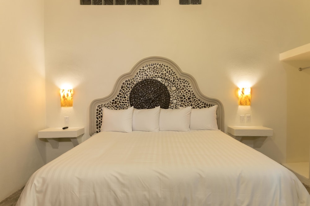 Paraiso Azul Hotel in Loreto, Mexico