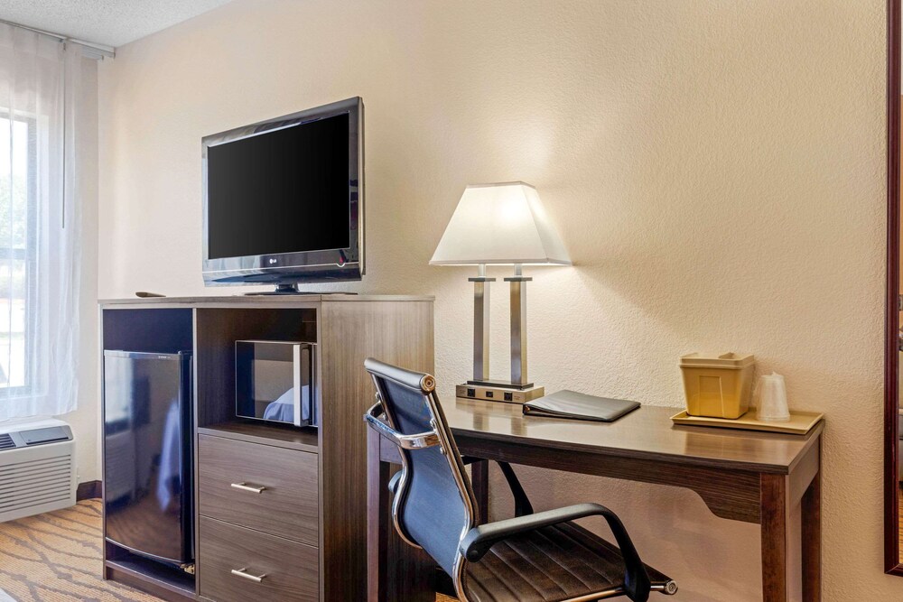 Quality Inn High Point Archdale - photo 17