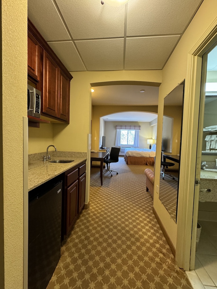 Country Suites Absecon Atlantic City NJ - photo 12