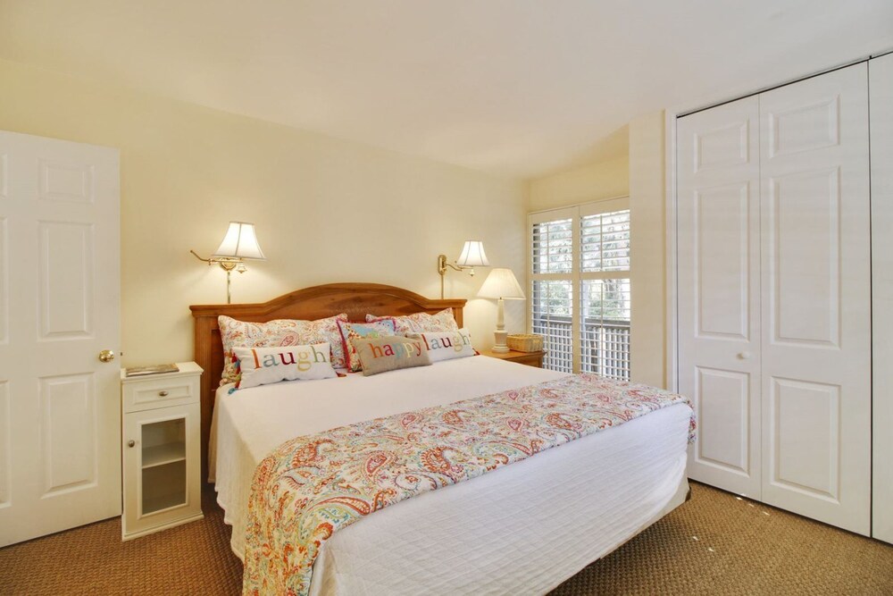 Fairway Lane 85 - photo 2