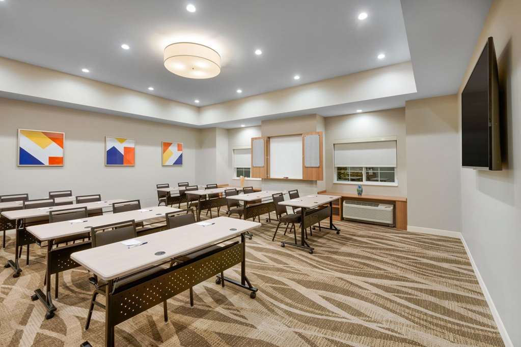 Microtel Inn & Suites by Wyndham Warsaw - photo 48
