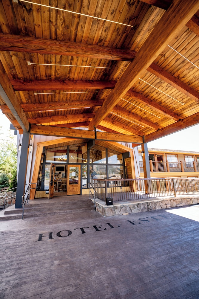 Hotel Estes - photo 74