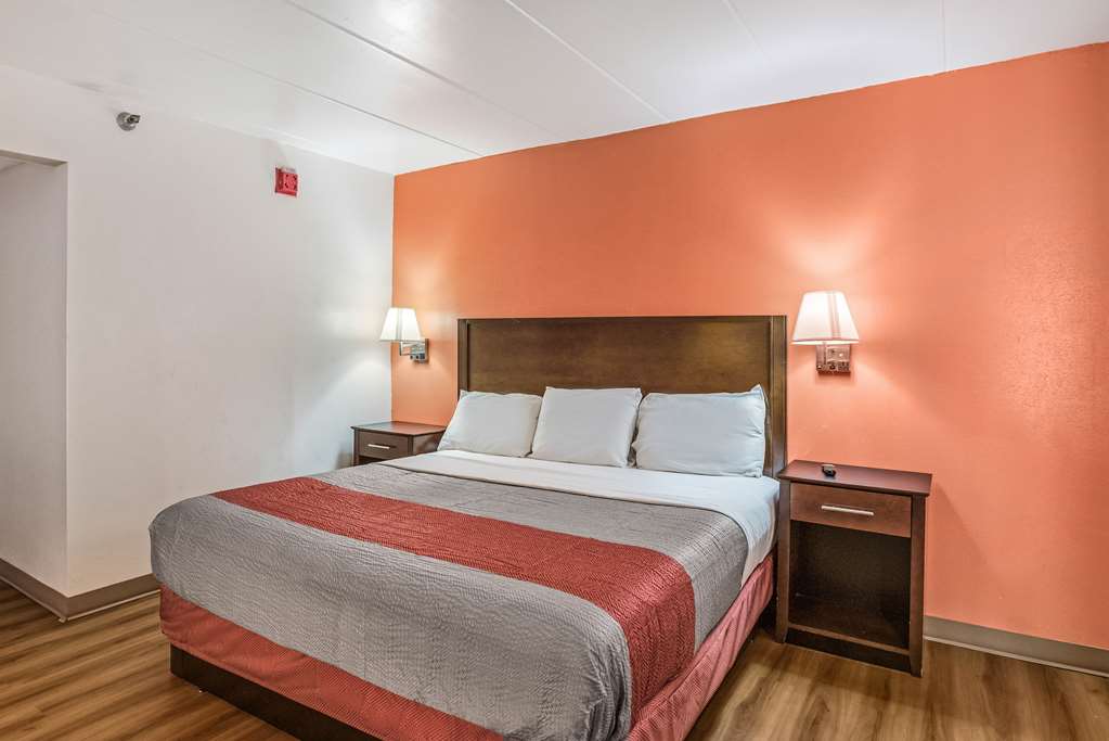 Motel 6 Levittown PA Bensalem - photo 9