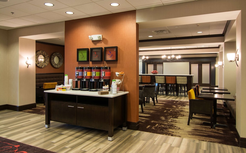 Hampton Inn Orange City - photo 5